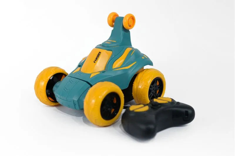 Shocker Stunt Car RC Carro Loco Recargable con Luces